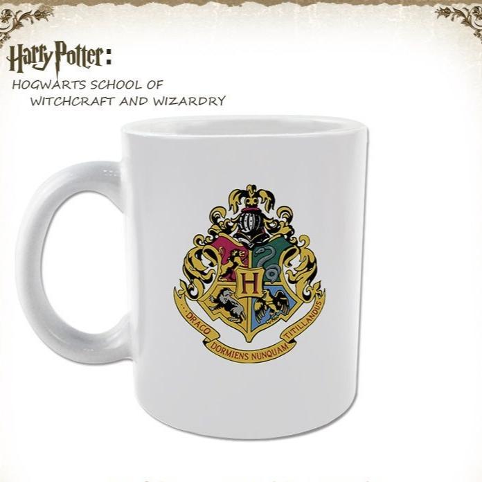 Collector's Gift: Classic Harry Potter Hogwarts Ceramic Coffee Mug