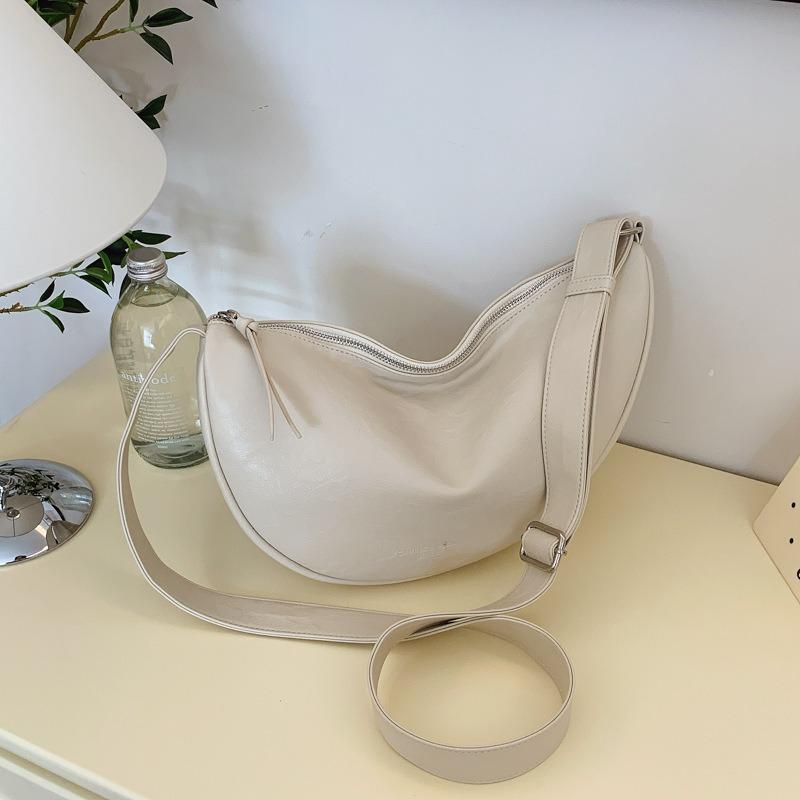 Summer simple commuter messenger bag women's new casual versatile fashion shoulder dumpling bag