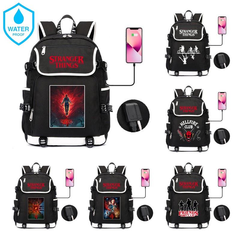 Mochila Impermeable Stranger Things 4 Perfecta Para Estudiantes Y Adultos Con Gran Capacidad Y Función Recargable USB