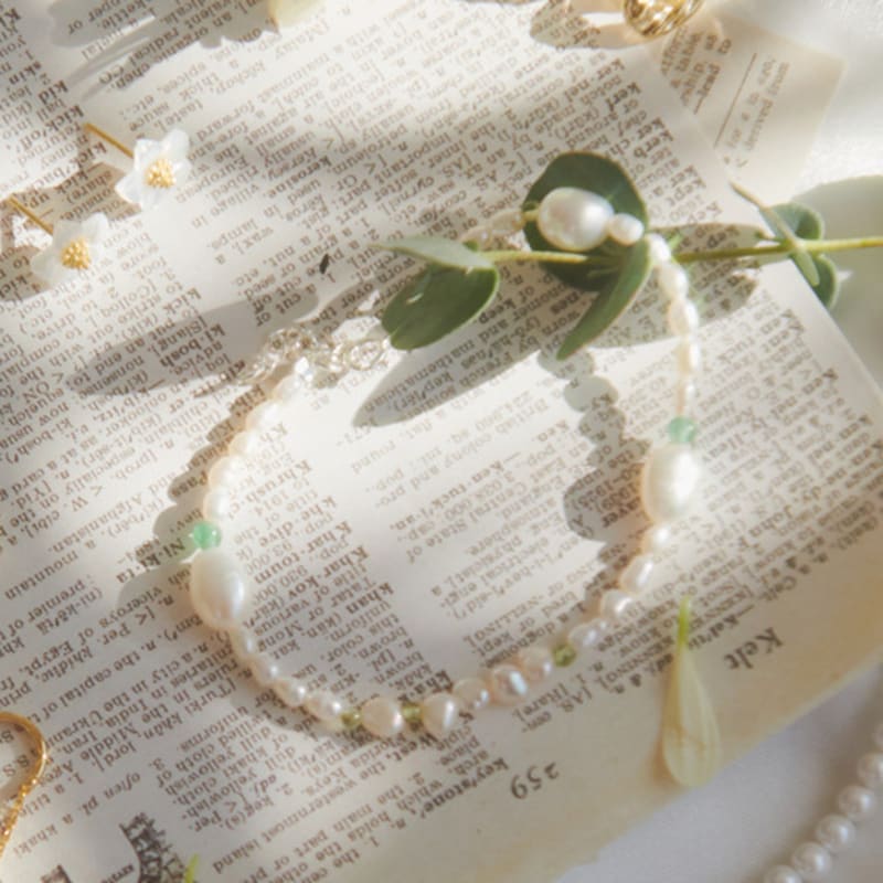 VINTAGEPINK Milk Green Pearl Bead Bracelet