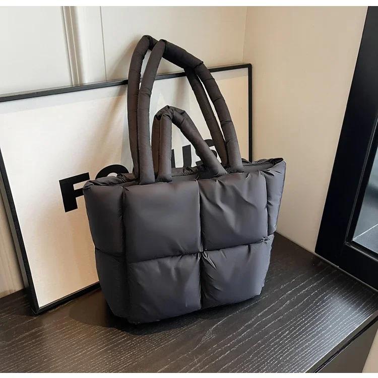 

Большая вместимость женских сумок через плечо, новые высококачественные, горячая распродажа, повседневные, универсальные, трендовые, мягкий дизайн, молодежная женская сумка