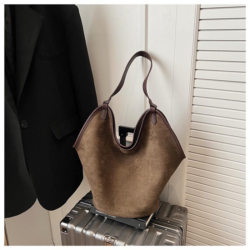 Retro Bag Women's Large-capacity New Autumn and Winter Versatile Shoulder Bag Popular Commuter Tote Bag