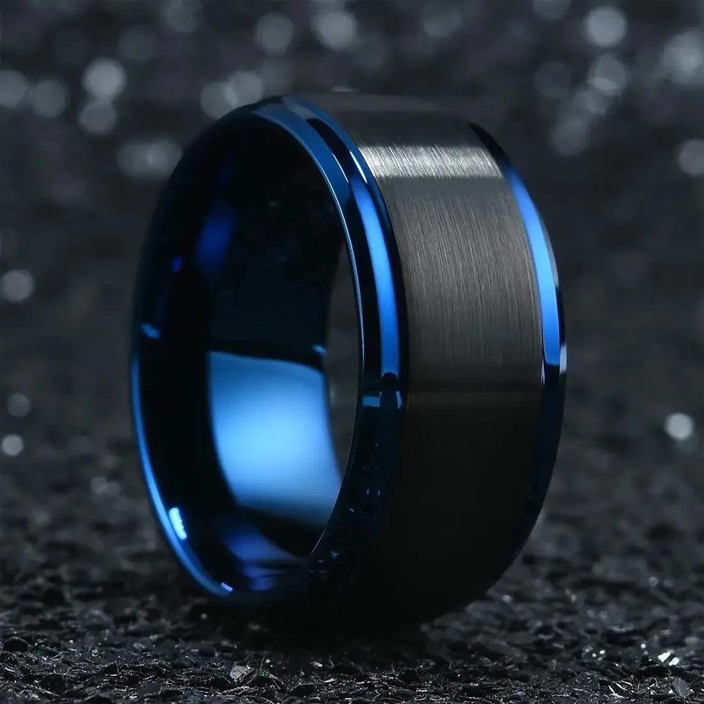 8mm Schwarz Gebürstete Titanringe für Männer Frauen Blaue Kante Männer Edelstahlring Hochzeitsfeier Schmuck Geschenke