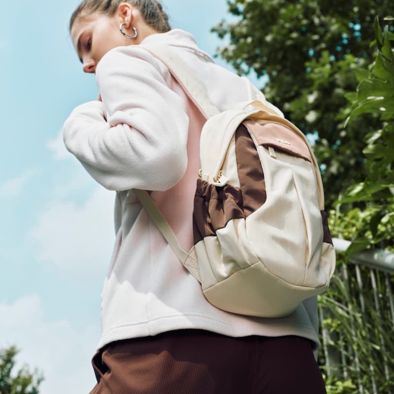 New FILA Fabric Backpack Regular Unisex Magic White A13U547132FIV