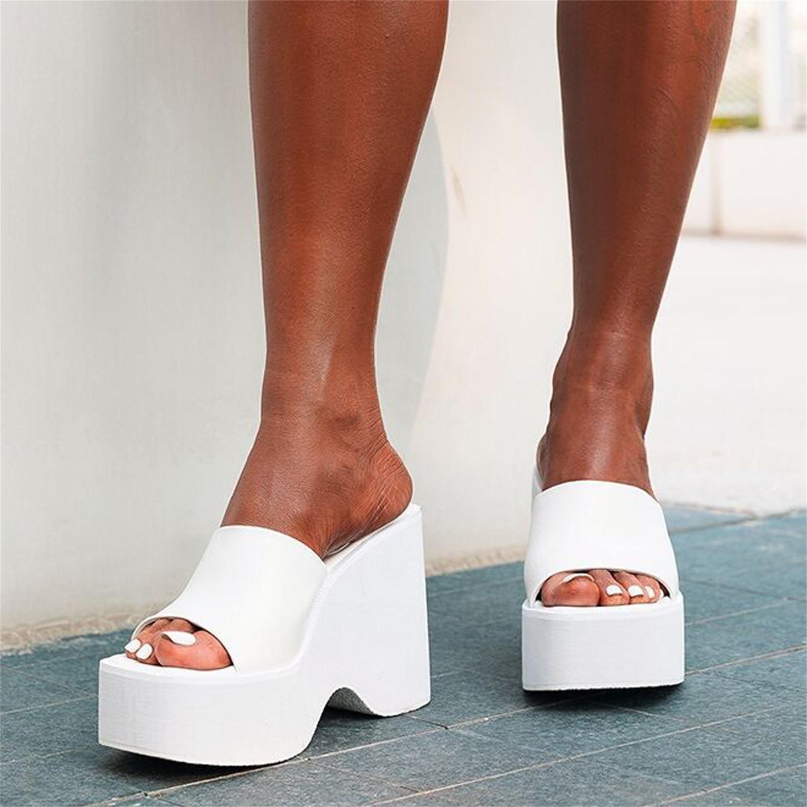 

Женские летние тапочки с толстой подошвой, нескользящие сандалии на высоком каблуке 37 белый