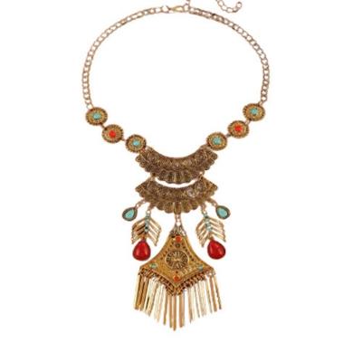 Parures et bijoux – Parures de bijoux