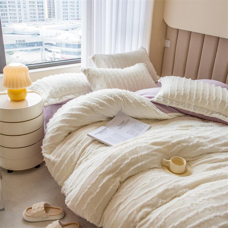 Ins Solid Milk Velvet Vierteiliger Bettbezug aus Korallensamt mit Fransen Winterflanell-Bettlaken Bettbezug Bettwäsche