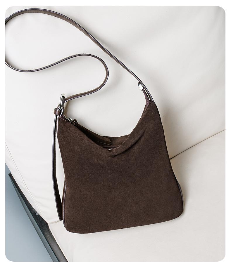 2025 High-End Retro Matte Leather Women's Shoulder Bag - Elegant Luxury Crossbody