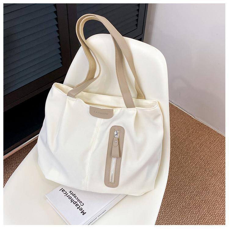 Large Capacity Casual Canvas Tote Bag For Women Stylish And Trendy Everyday Use
