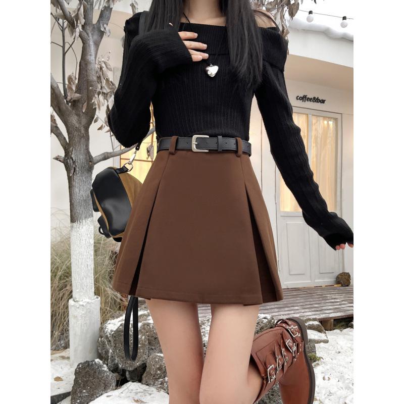 

2024 Осень/Зима Юбка миди А-силуэта со складками, с высокой талией, из смесовой шерсти в британском стиле S