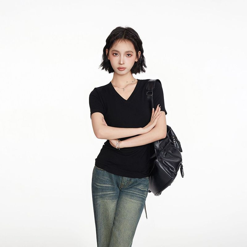 American front shoulder V-neck short-sleeved T-shirt women's summer new Korean pure desire bottoming slim and thin women's top
