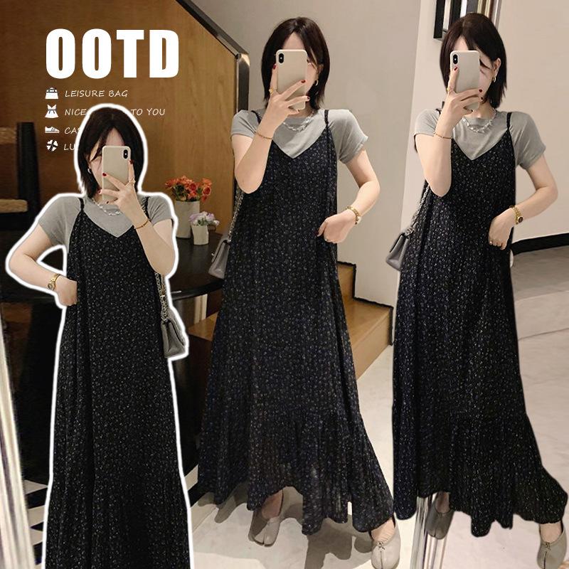 Korean Style Floral Maternity Camisole Dress & T-shirt Set - Summer 2026 Slimming, Loose, Belly-Covering Outfit M