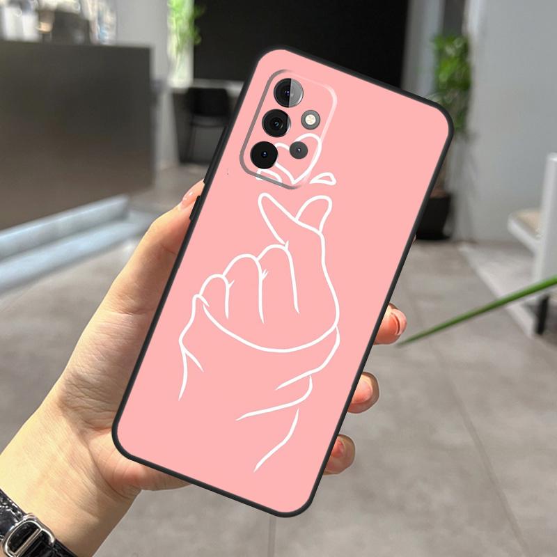 

Kpop Hand Finger Heart Case For Samsung Galaxy A22 A32 A52 A15 A16 A05 A26 A36 A56 A53 A33 A13 A34 A54 A14 A35 A55 Samsung A25
