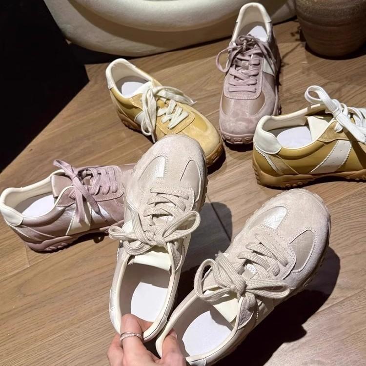 New platform German training shoes for women's 2025 spring versatile leisure sports inner height-increasing board shoes retro Forrest Gump shoes for