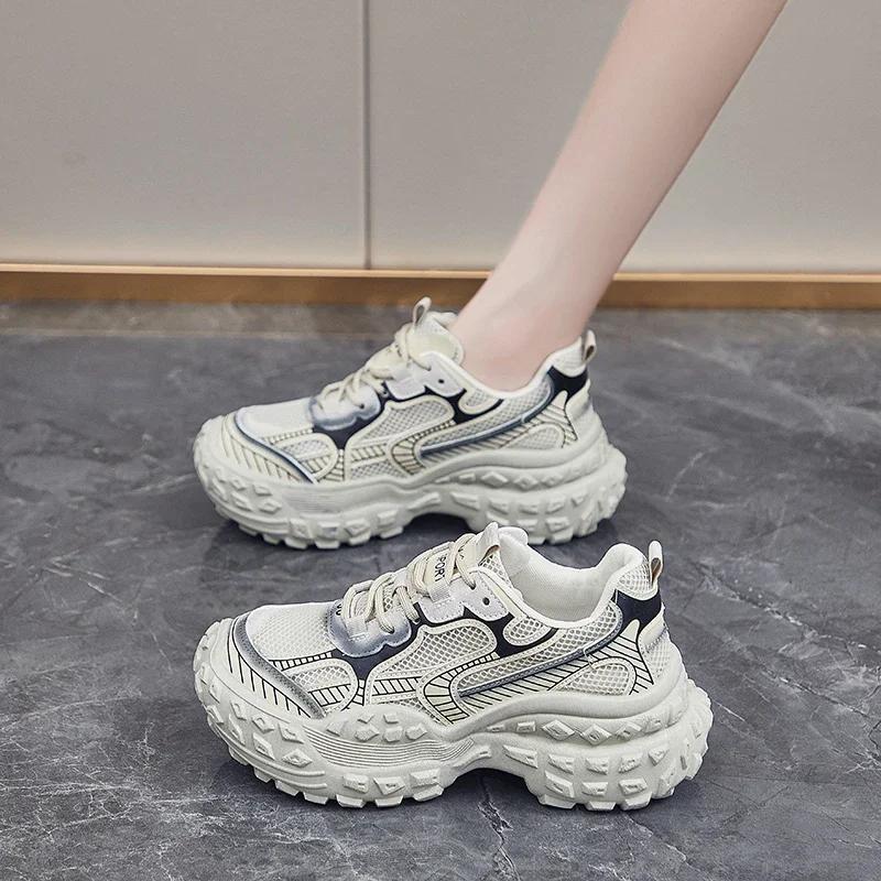 

2024 Лето Новые высококачественные женские туфли из вулканизированной дышащей сетки Повседневные универсальные женские туфли на шнуровке Кроссовки 40