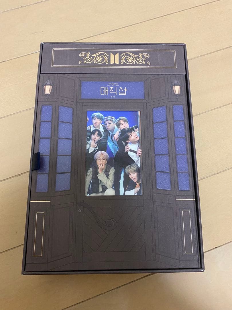 

[USED] BTS INTO THE MAGIC SHOP CD