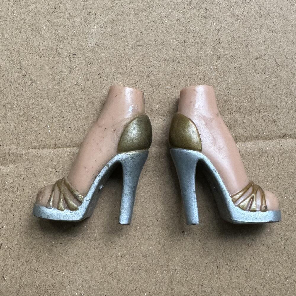 Original Bras Puppenschuhe High Heels Stiefel Lagerware