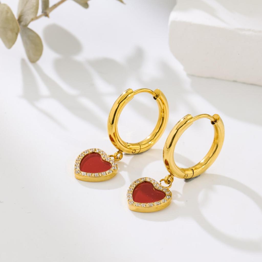 Hong Kong style retro love full diamond earrings round titanium steel earrings simple style Valentine's Day gift vacuum plating