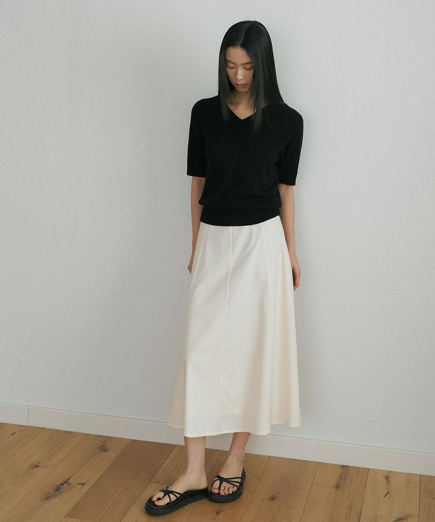 Lingseoul Flared Long Skirt-Cream