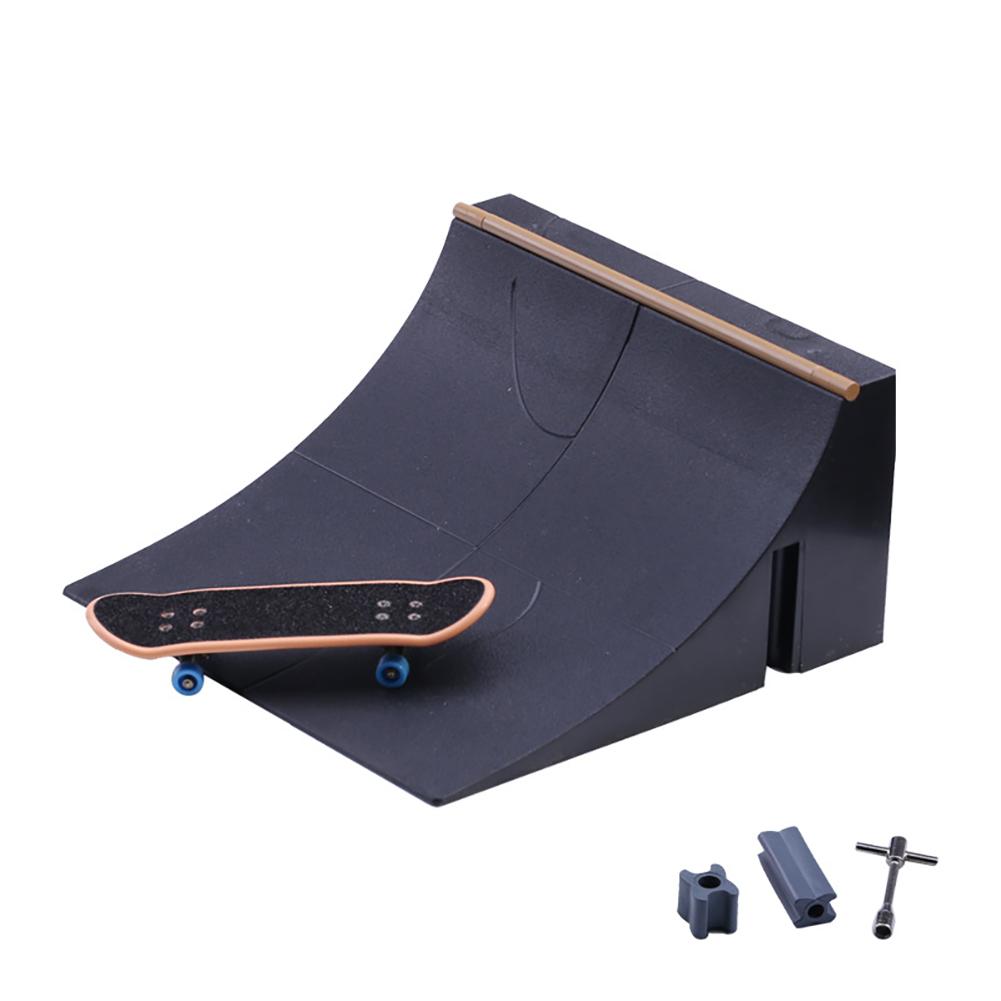 Mini Skatepark Ramp Multi-terrain Cool Finger Skateboard Park Set Obstacle Portable Practice Set Professional Fun Game Kid Toys for Boys Teens