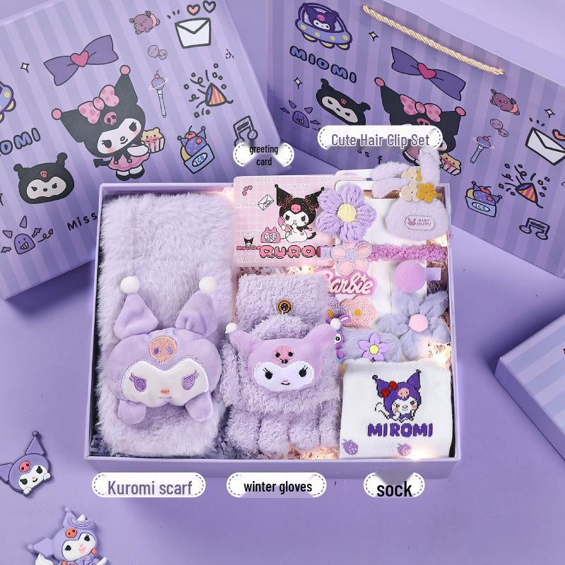 Set cadou de iarnă Kuromi: Eșarfe și Accesorii pentru Fete (Vârste 10-12)