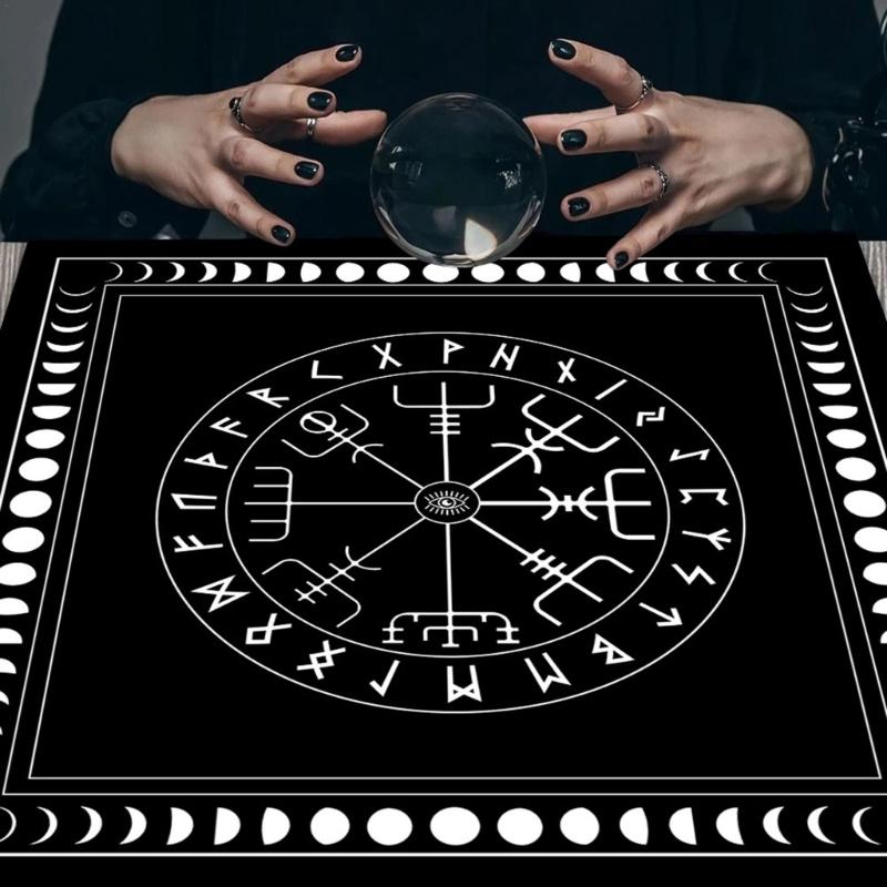 19x19in Flannel Tarot Tablecloth Rune Divination Altar Tarot Patch Table Cover Magician Board Game Cards Table Mat