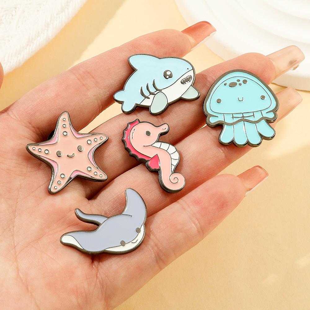 Trendy Marine Animal Brooches: Starfish, Seahorse, Hippocampus Badges
