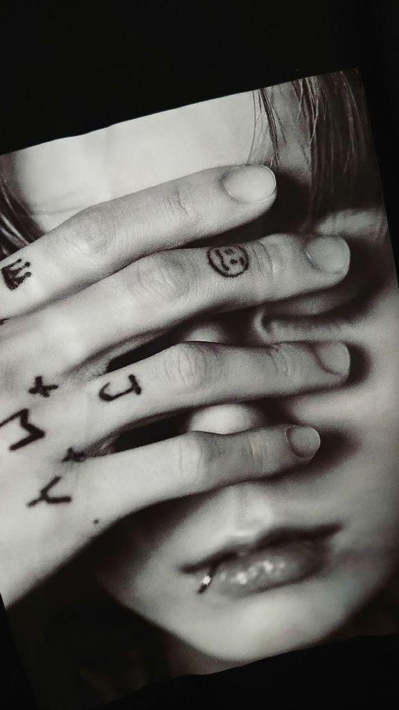 [GEBRAUCHT] BTS Jung Kook T-Shirt, Damen, Größe L, Schwarz