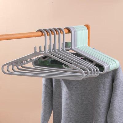 Chahua Jihong Plastic Hangers (5-Pack)