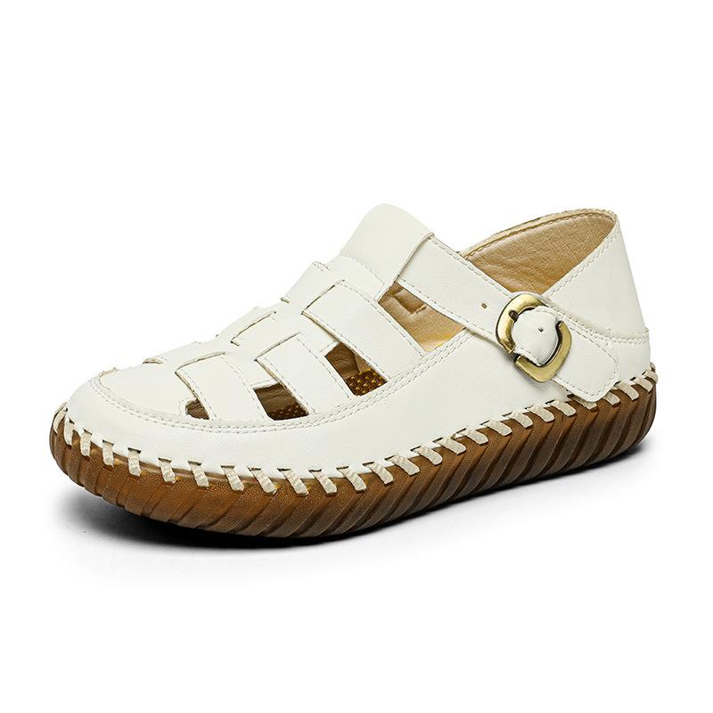 Sandals women's summer 2025 new popular Roman flat-bottomed woven soft-soled lightweight mother non-slip beach shoes