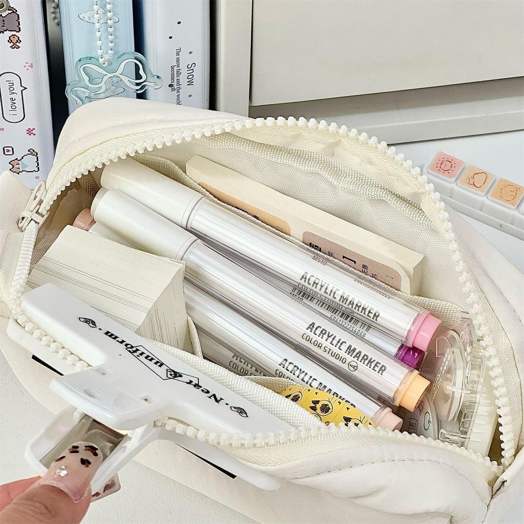 Xiaohongshu Snowflake White Pencil Case: Large Capacity, Solid Color, Student Stationery Bag