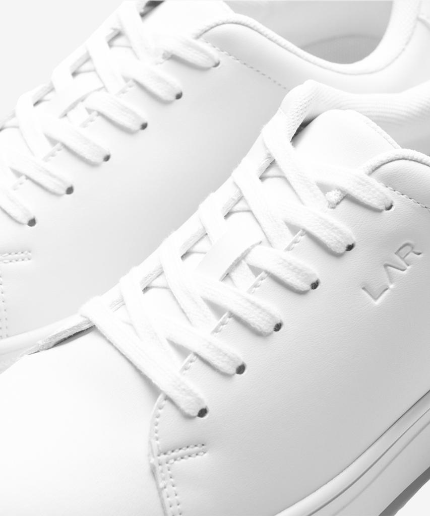 Lar Recycled Leather Earth Sneakers 3.0 [White] (Heel 3.5Cm)