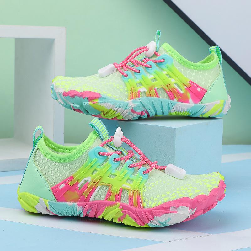

New outdoor parent-child beach shoes swimming shoes sports shoes travel wading shoes 41