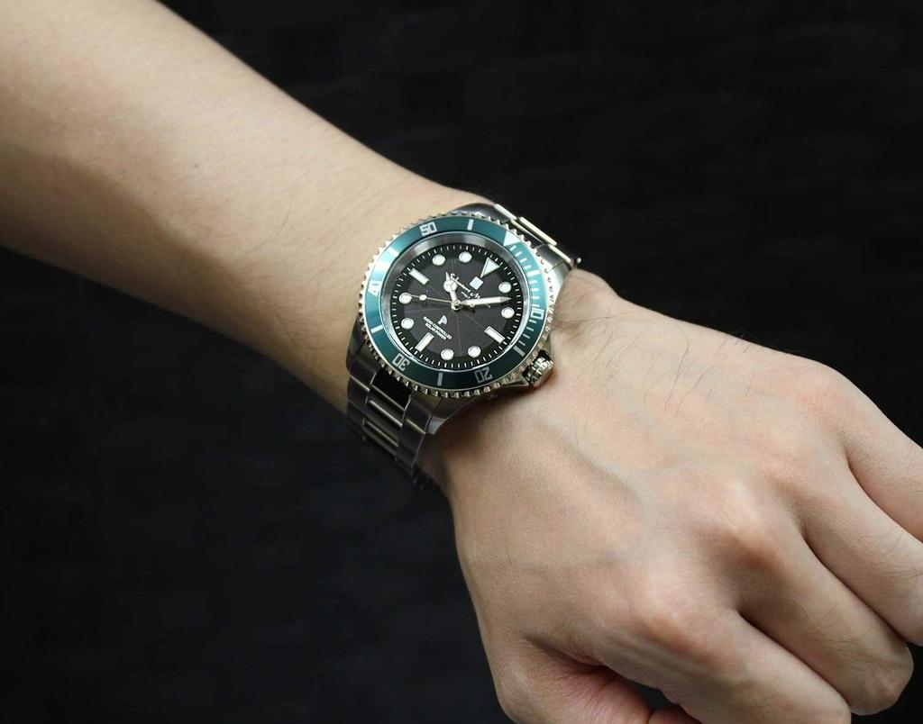 Hodinky Radio Solar 10 ATM Vodotěsné Italská Značka Černé x Zelené [Salvatore Mara] Pánské SM22110-SSBKGR