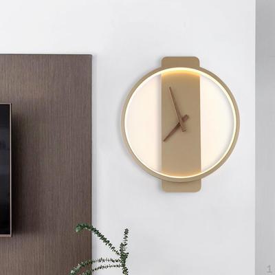 Moderní nástěnné hodiny LED lampa na baterie Dekorativní železné kovové hodiny do obývacího pokoje