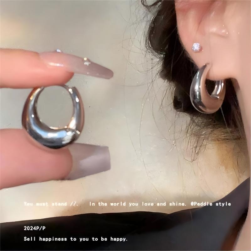 INS-style Minimalist Silver Needle, Versatile Plain Ear Hoop, Light Luxury Metal Round Hoop Earrings, High-end Ear Jewelry