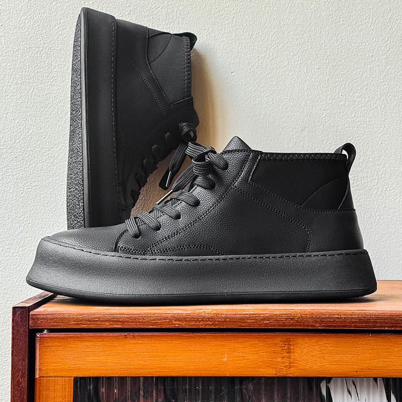 Módní teplé plyšové zimní boty pro muže se silnou podrážkou pánské kotníkové boty ležérní pánské šněrovací boty s vysokým svrškem nové všestranné venkovní tenisky