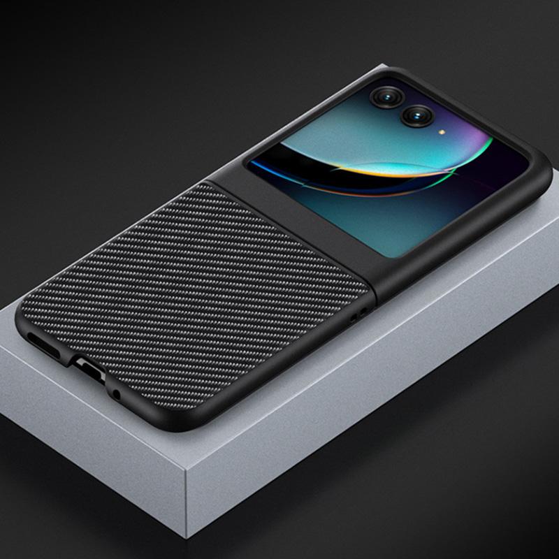 For Motorola Razr 40 Ultra 5G Anti-Drop Phone Case Fiber Carbon Texture PC Phone Cover