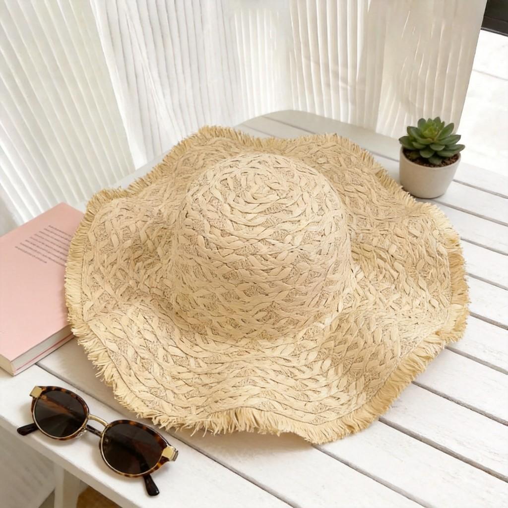 Summer Wide Brim Straw Hat For Women With Sun Protection And Breathability