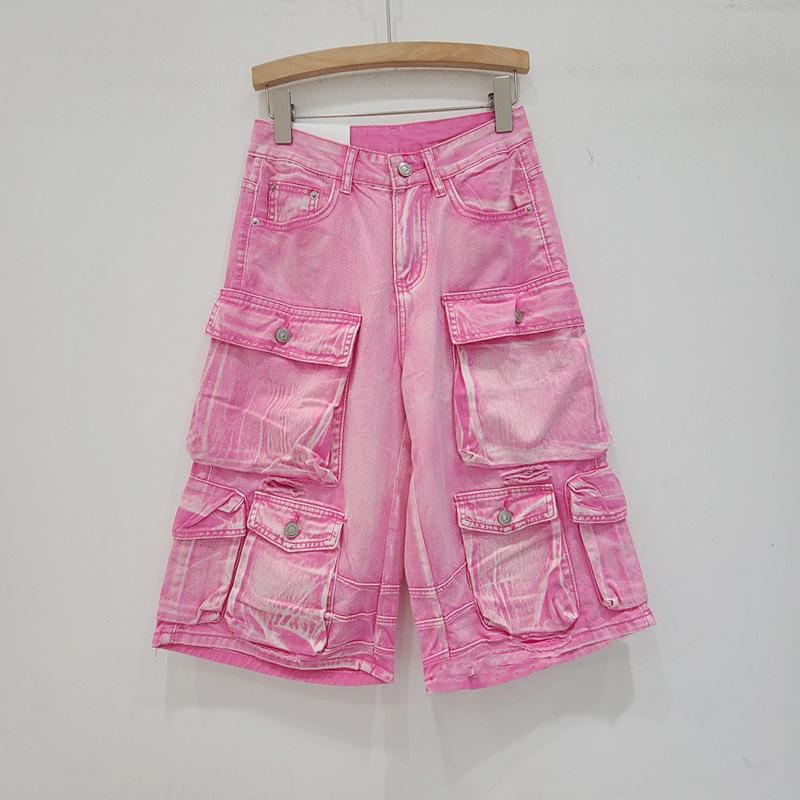Washed and old multi-pocket tooling shorts women s 2024 summer American retro loose ripped straight denim cropped pants S розовый