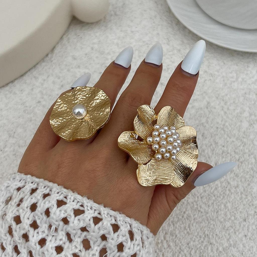 Opening Adjustable Pearl Flowers Rings Vintage Gold Silver Color Retro Exaggerated Metal Alloy Hollow Finger Ring for Women Geometric Jewelry Anillos