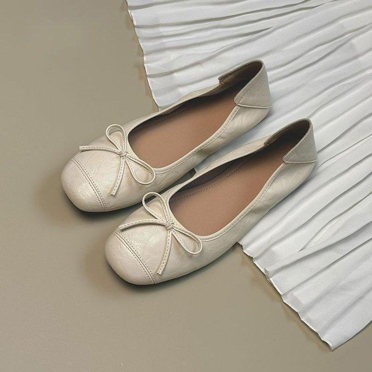 French bow shallow mouth soft sole single shoes women's autumn 2026 new round head flat bottom Doudou shoes comfortable and versatile