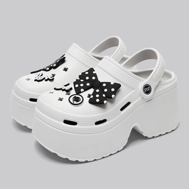 Fashion Women Slippers Platform Metal Decoration Sandals Wedges Shoes Outdoor Clogs Thick Sole Slipper Ladies Flip Flops Garden Shoes