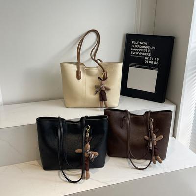 Autumn and Winter Retro Large-capacity Commuter Tote Bag Women's Fashion Niche Versatile Shoulder Bag