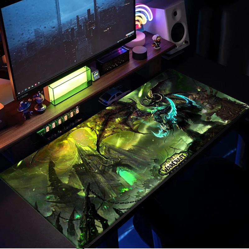 Dragon's Fiery Warcraft game Mouse Pad, Rubber Base, Mouse Pad for Gamers and Office Use, Gaming Desk , Easy To Clean Mat Christmas fan gifts