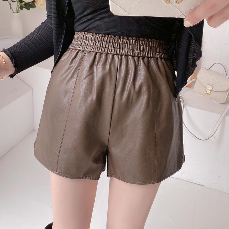 

Женские кожаные шорты А-силуэта с высокой посадкой Осень/Зима 2025 M кофейный
