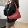 Autumn fashion niche commuting simple solid color casual large capacity retro portable underarm crescent bag