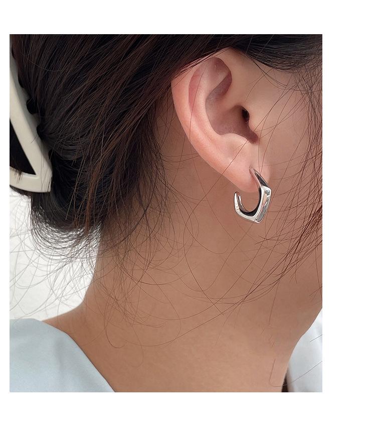 Korean S925 Sterling Silver Geometric Circle Hoop Earrings: Unique, Luxurious Design for Women
