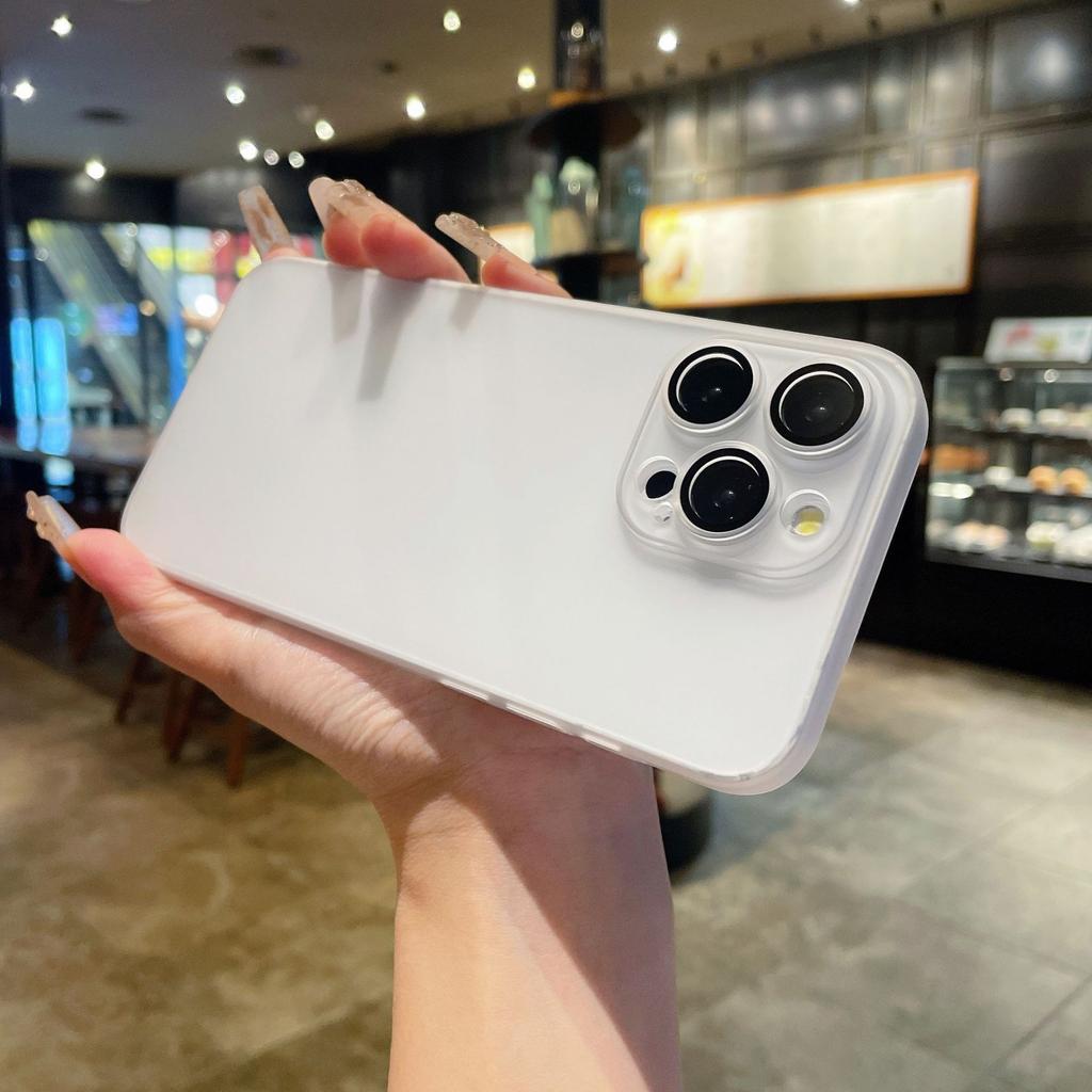 Applicable To Apple 16promax Mobile Phone Case PC Ice Fog Magnetic Absorption IPhone 15Pro Skin Feeling Matte 16e Lens Film