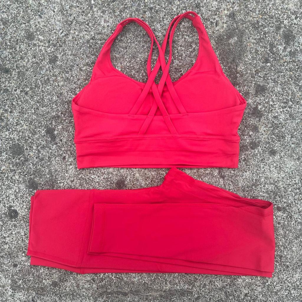 2-Piece Yoga Set: Cross-Back Sports Bra with Removable Pads & High-Waist Leggings